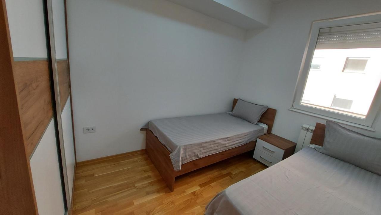 New Home In Skopje Extérieur photo