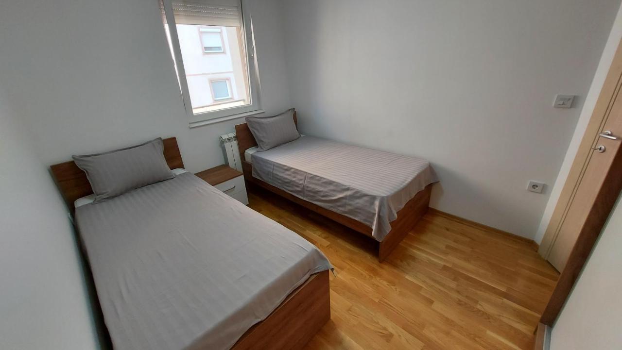 New Home In Skopje Extérieur photo